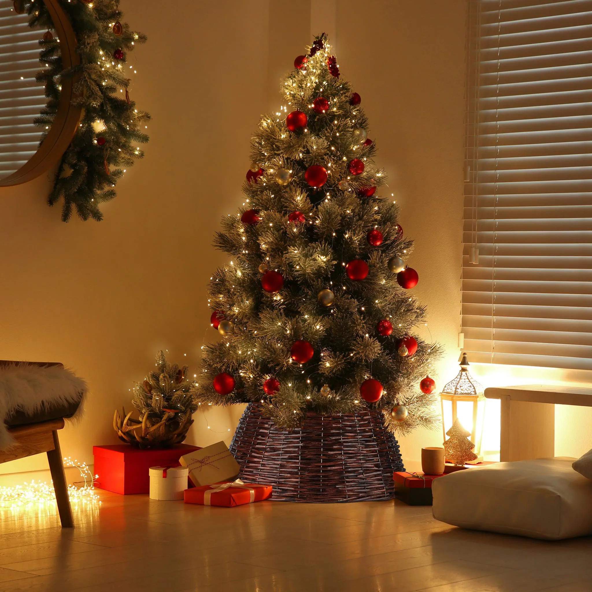 Christmas Tree Skirt - Brown Willow Wicker - 2 Sizes