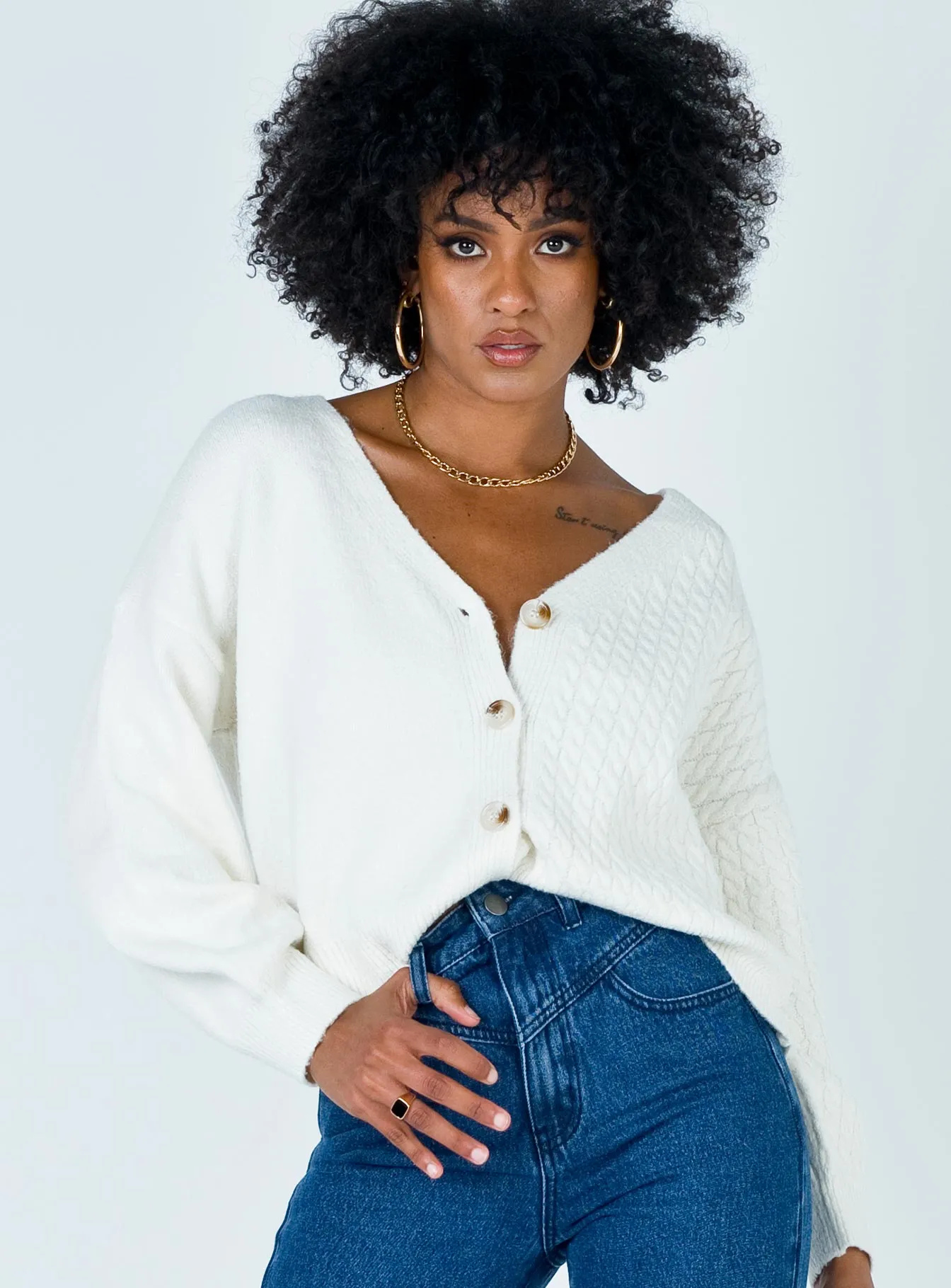 Dashiell Cardigan White