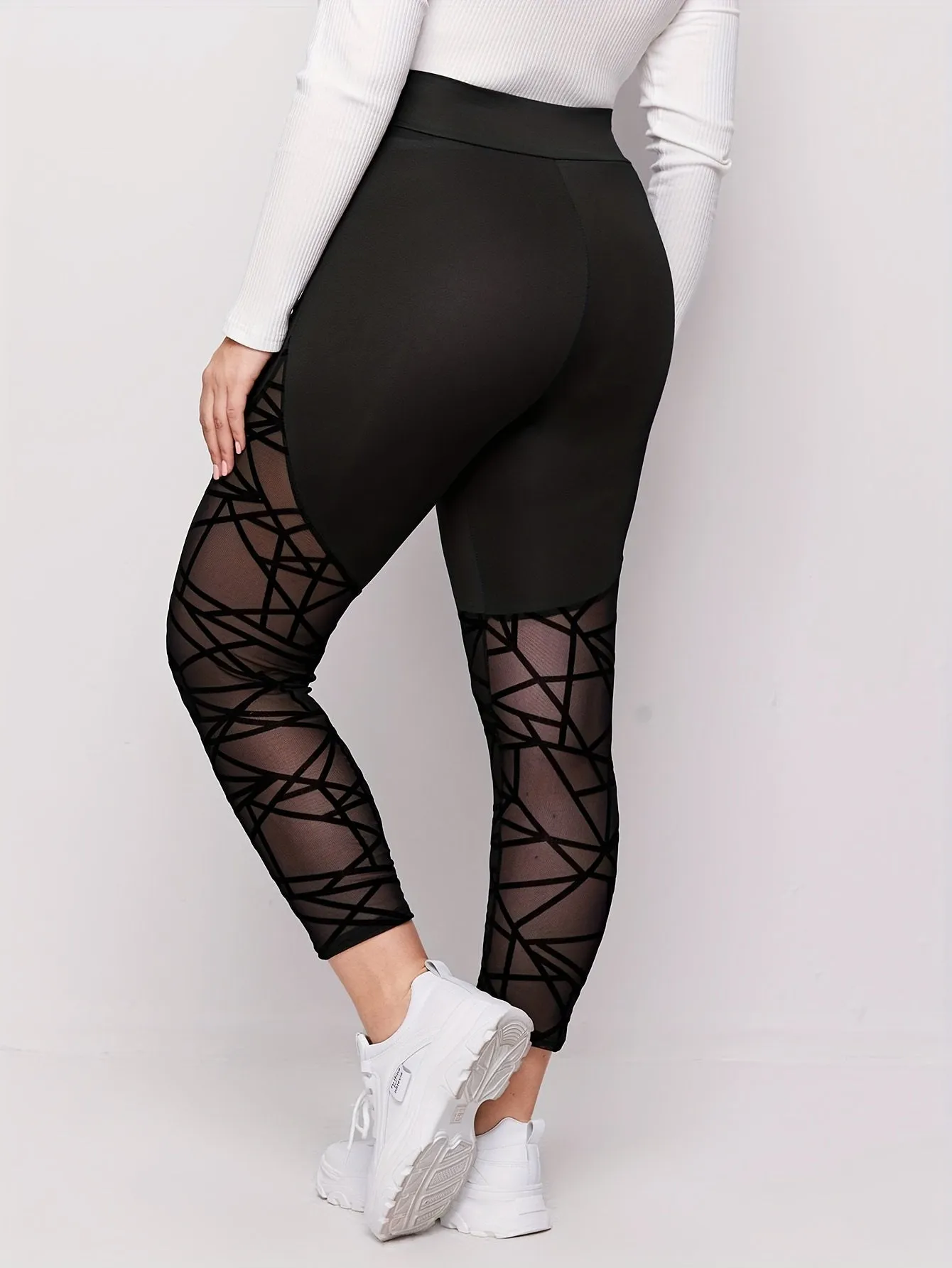 Dynamic Performance Women's Plus Solid Contrast Mesh Striped Sports Leggings