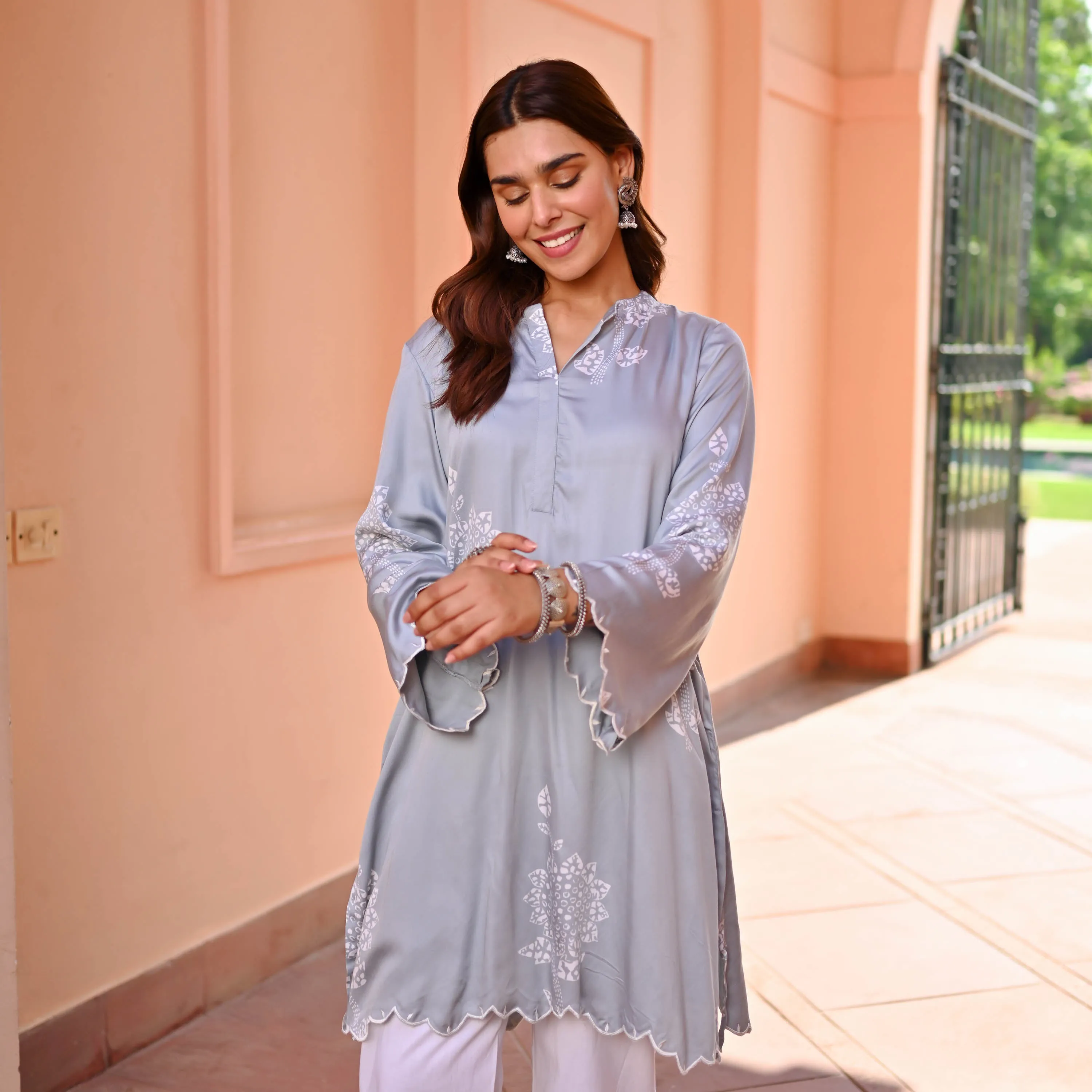 Eleanor Kurta Set