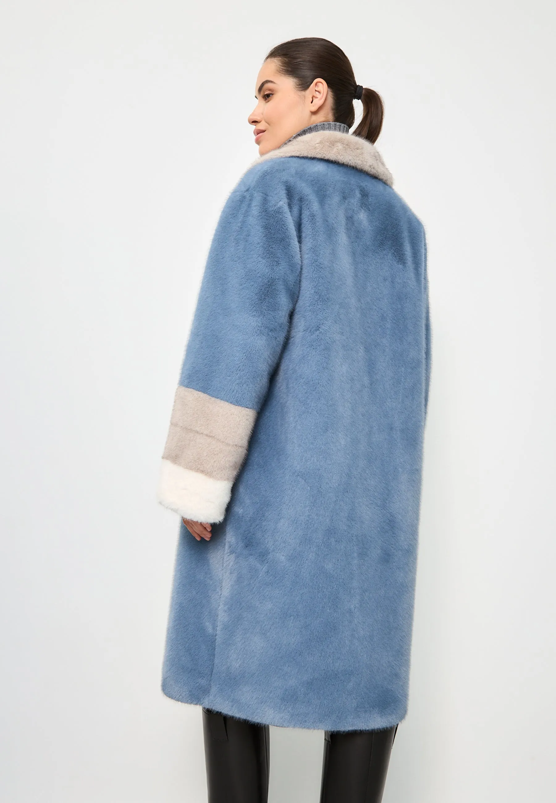 Elegant Faux Fur Coat Crystal - Blue