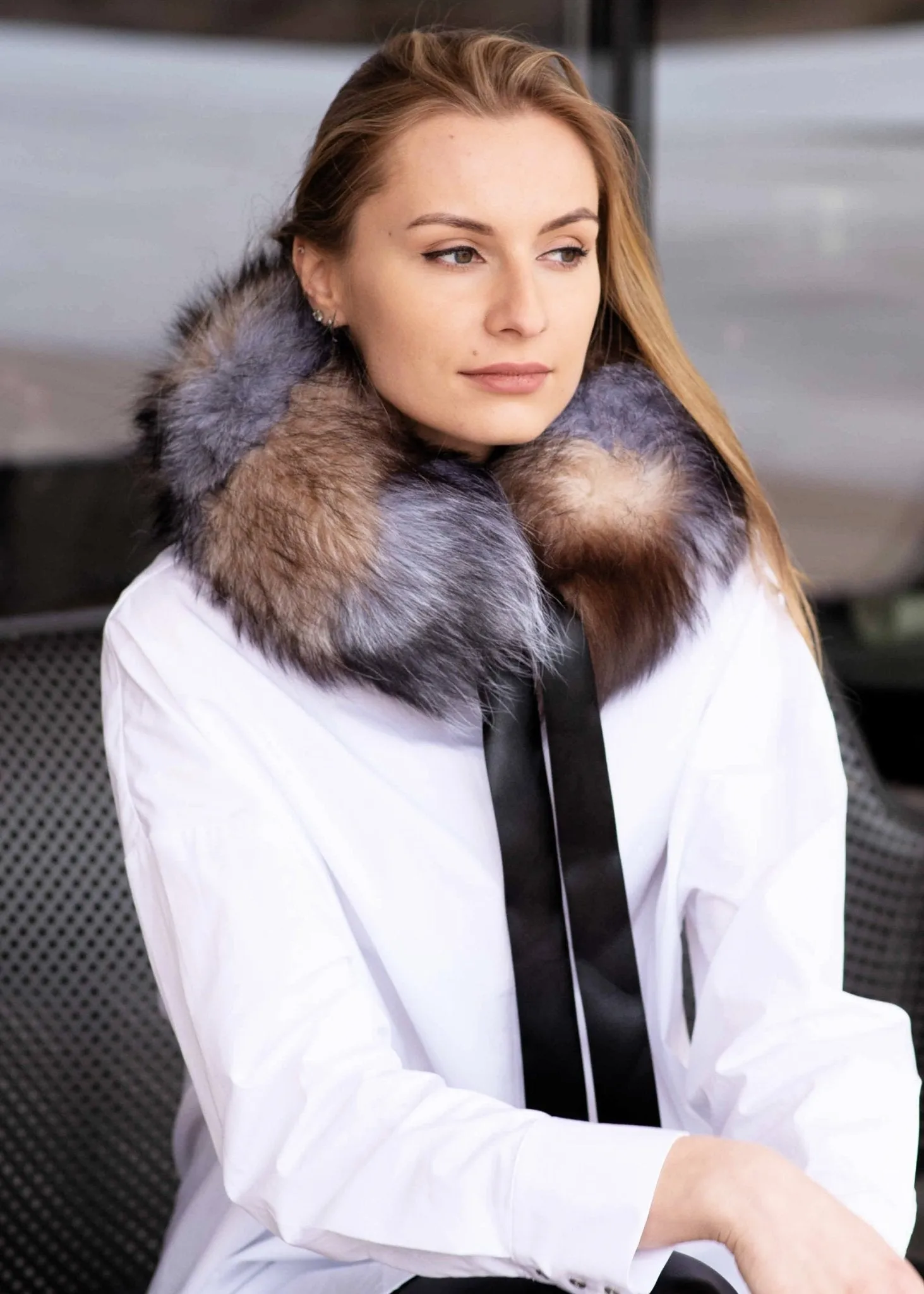 Fox Fur Collar With Ribbon