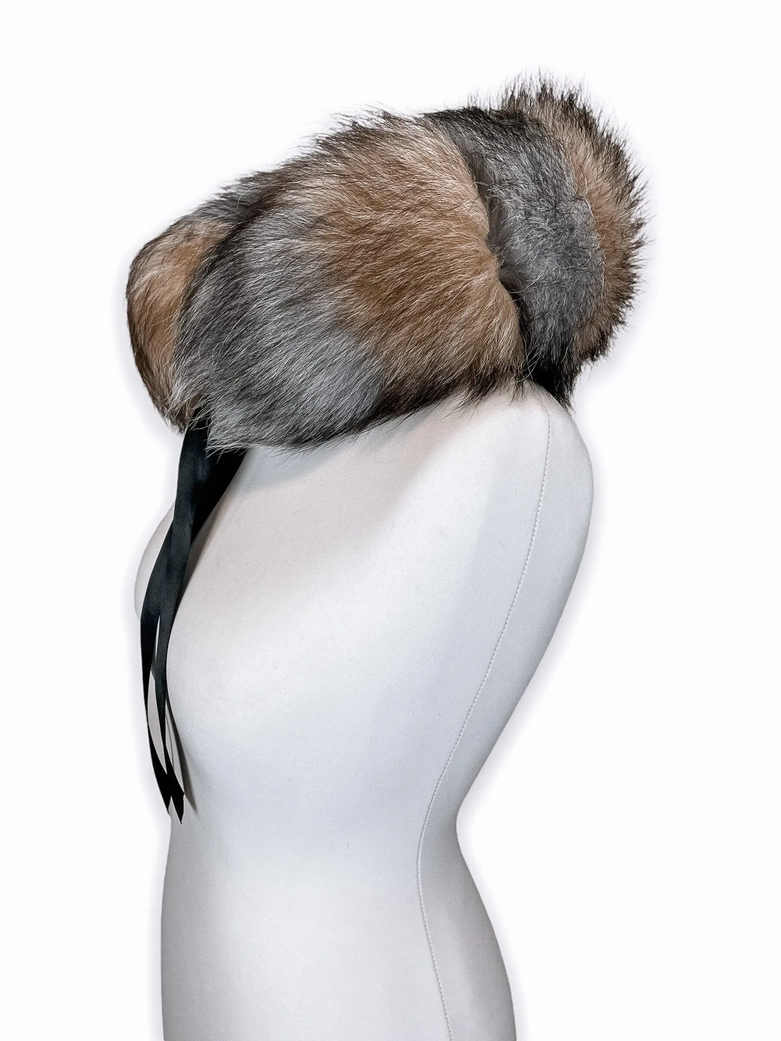 Fox Fur Collar With Ribbon