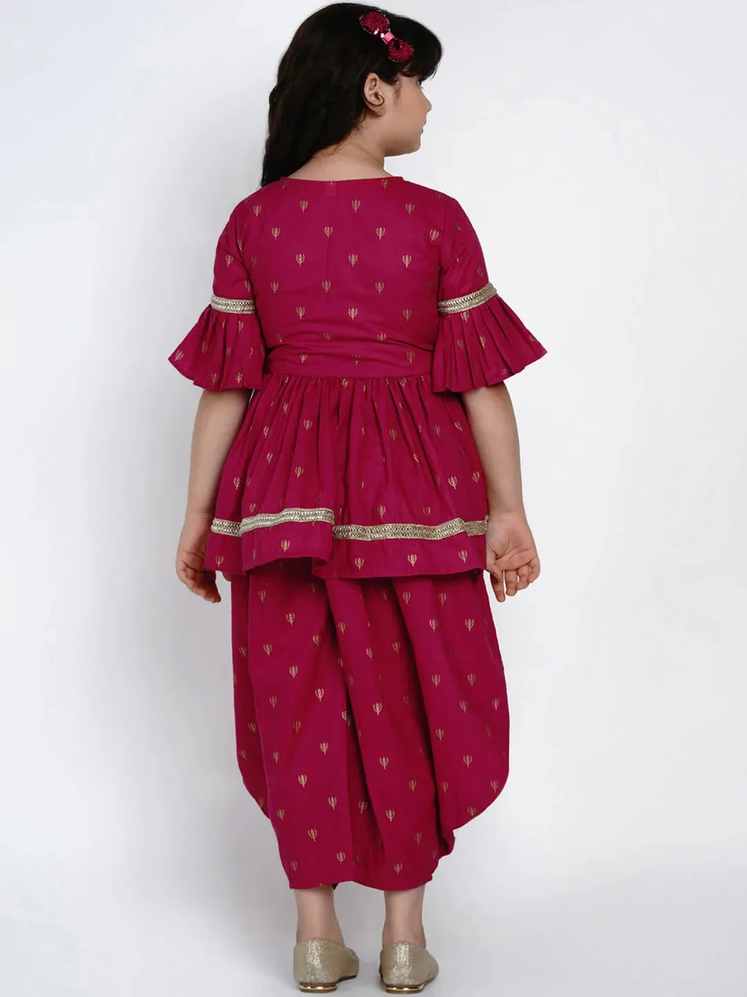 Girls Magenta Printed Kurti With Dhoti Pants