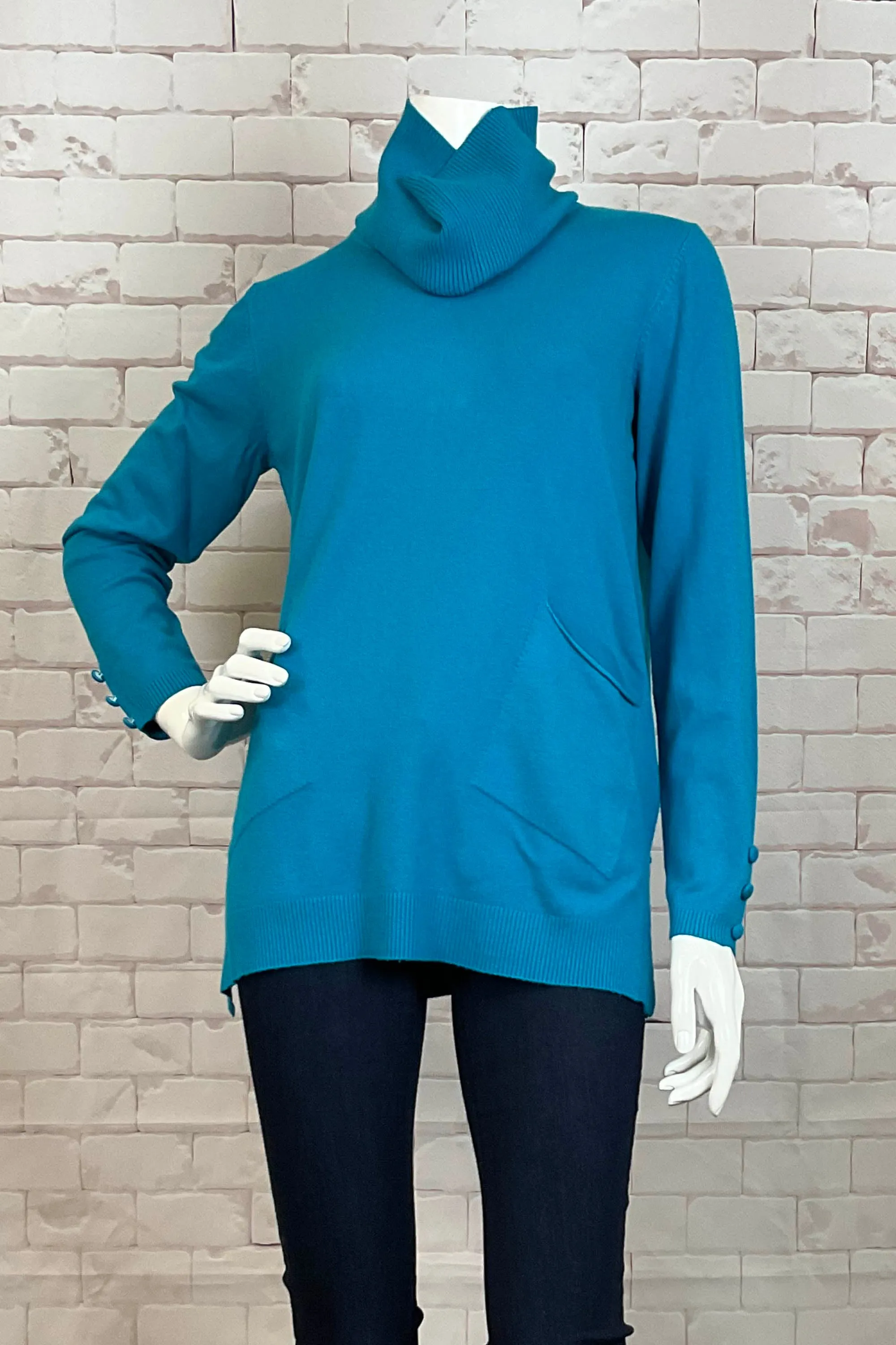 KYLEE TUNIC   SCARF