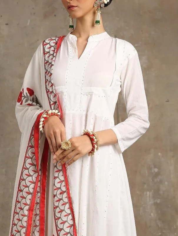 Mahira White Cotton Printed Salwar Suit