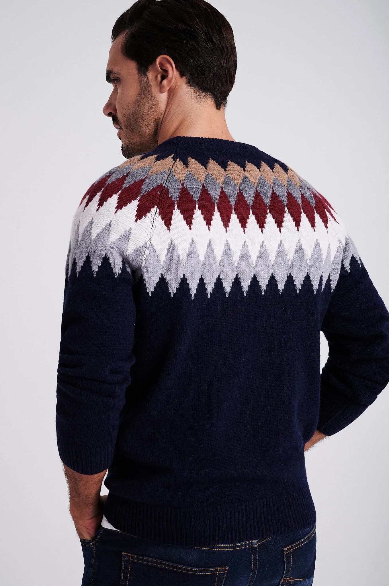 Men's long sleeve crew neck fair-isle sweater