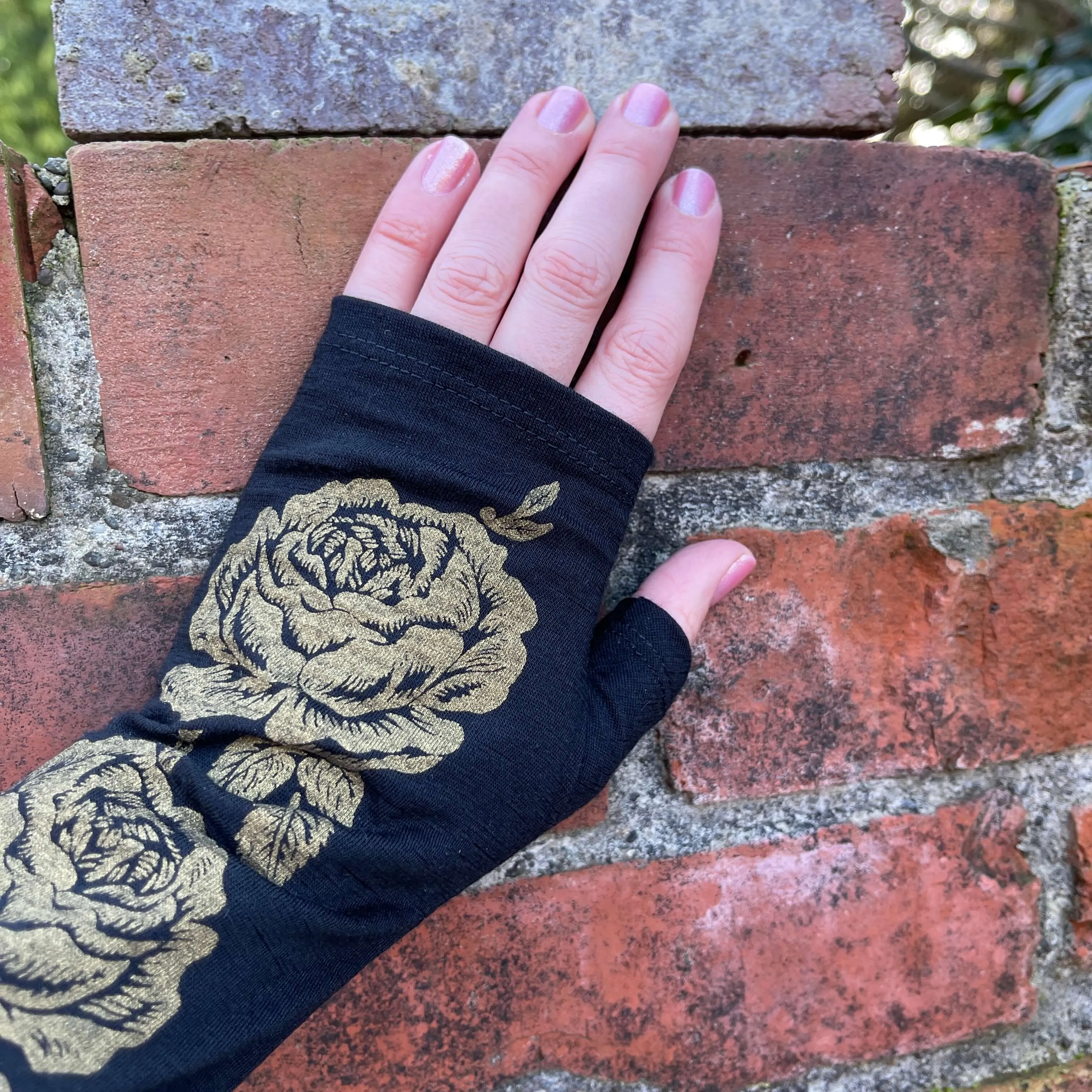 Merino Wool Gloves - Black and Gold Rose