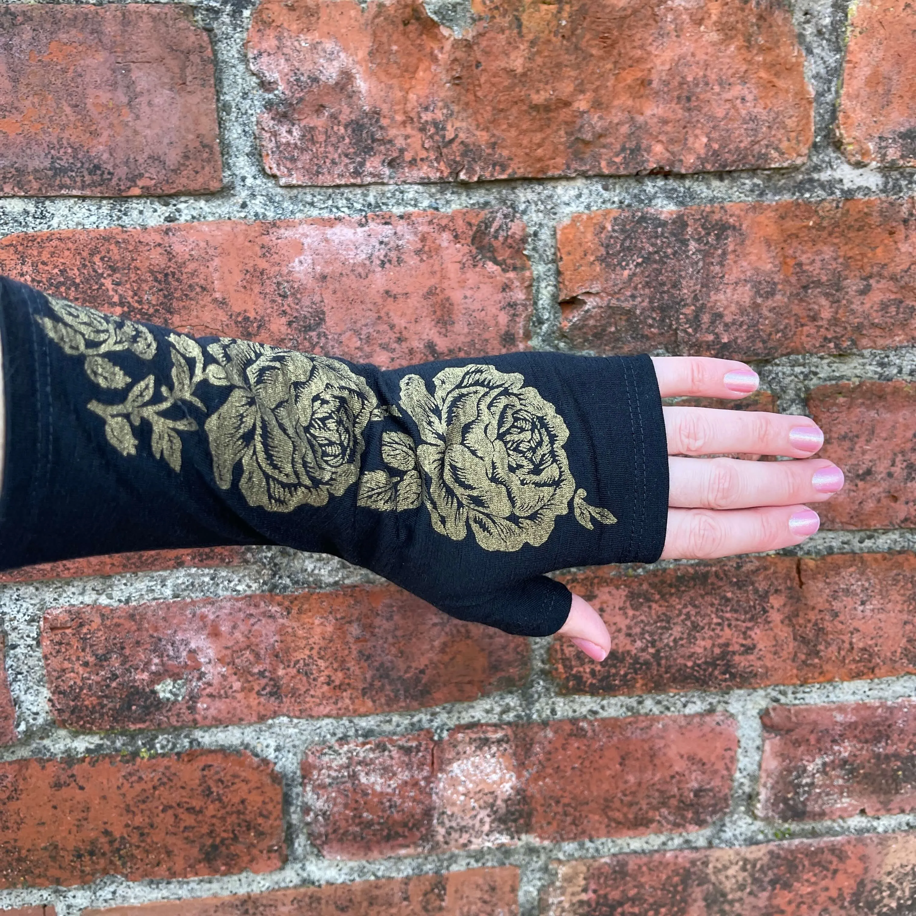 Merino Wool Gloves - Black and Gold Rose