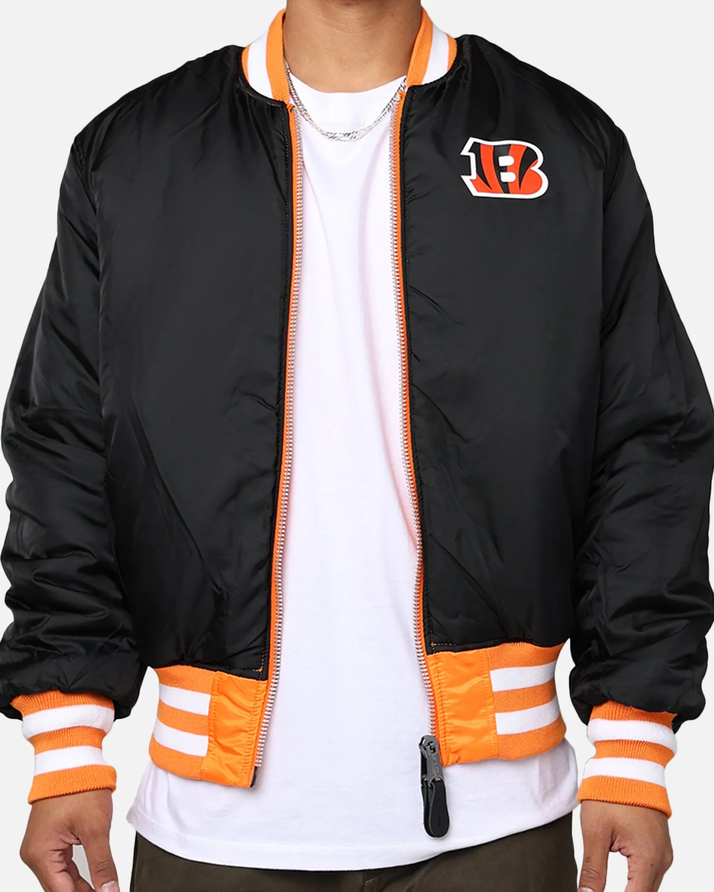 New Era X Alpha Series X NFL Cincinnati Bengals MA-1 Bomber Jacket Orange/Black