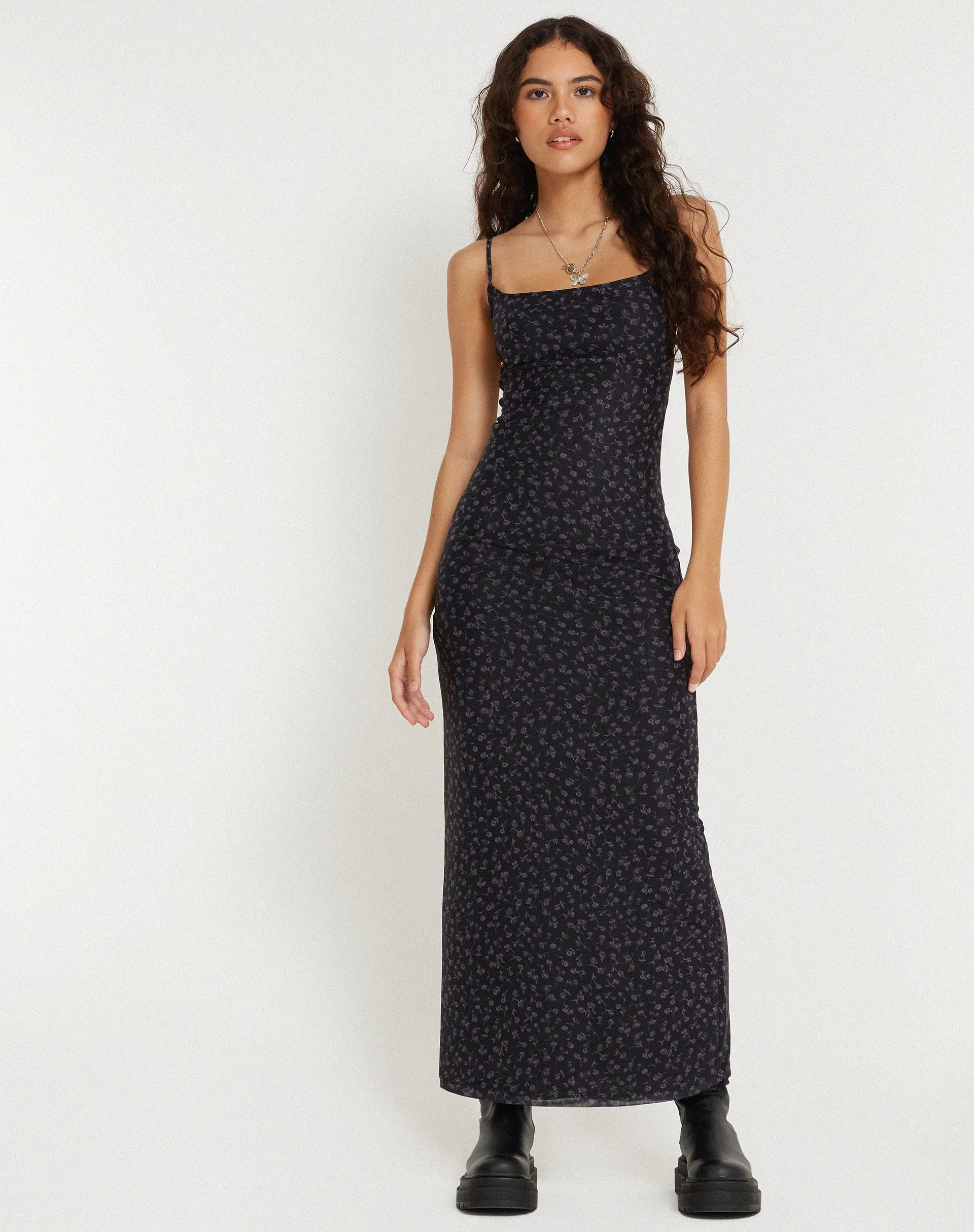 Norila Maxi Dress in Dark Ditsy Rose Black