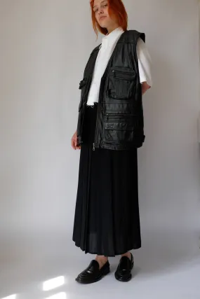 PLEATED BLACK LONG SKIRT