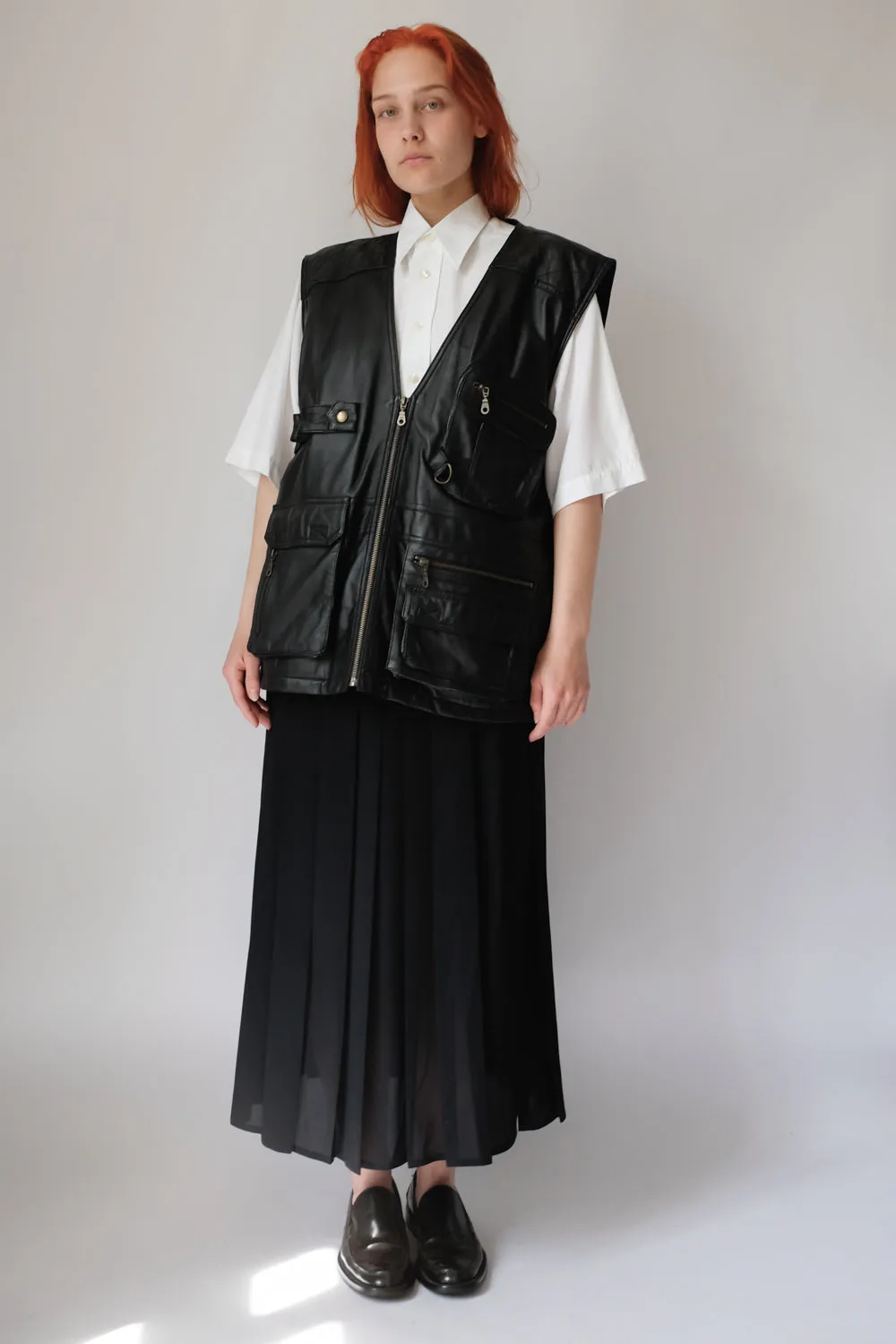 PLEATED BLACK LONG SKIRT