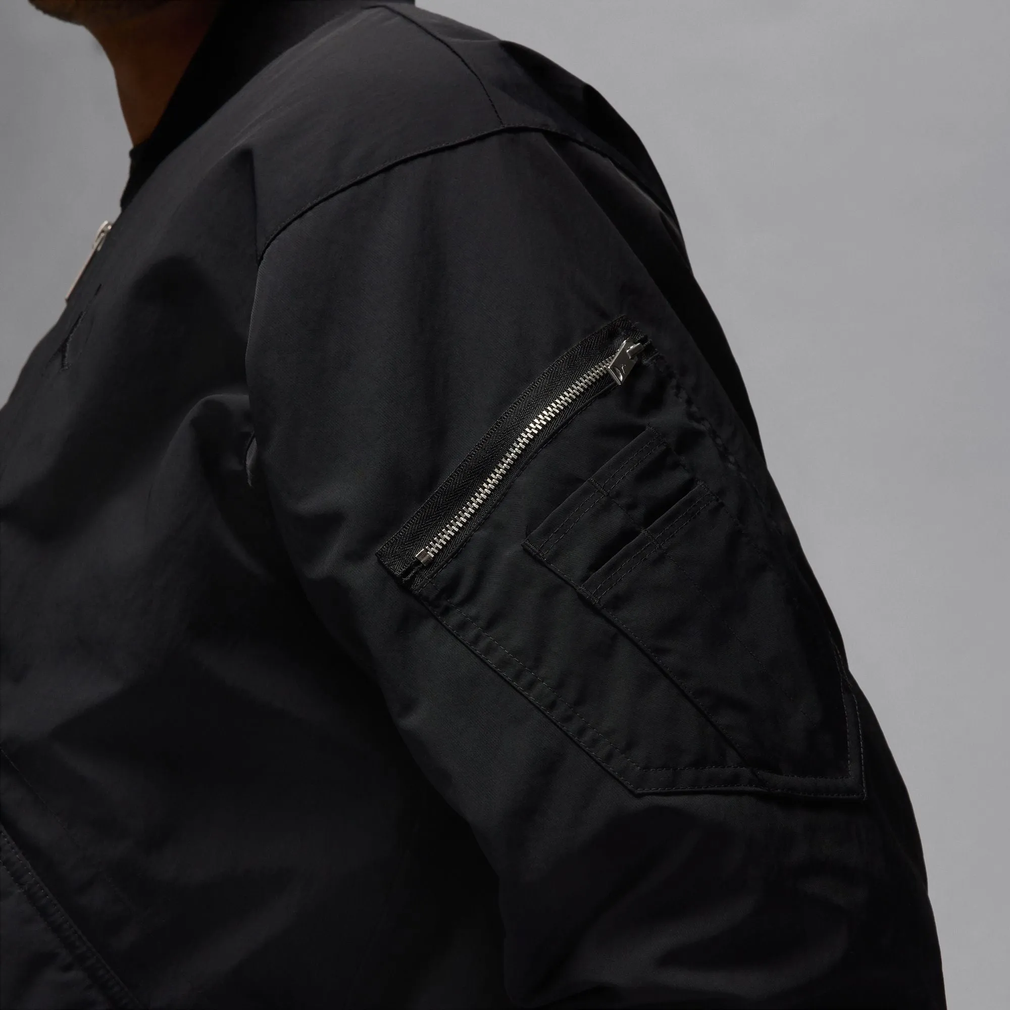 RENEGADE JACKET "BLACK"