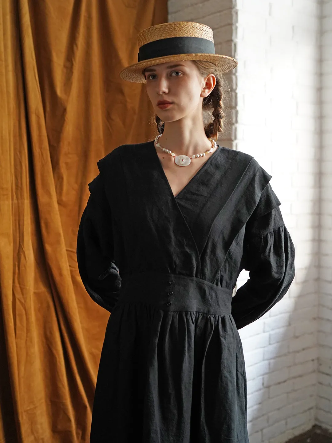 Unlogical Poem Victorian style V-neck Pleated High waist Black Dress