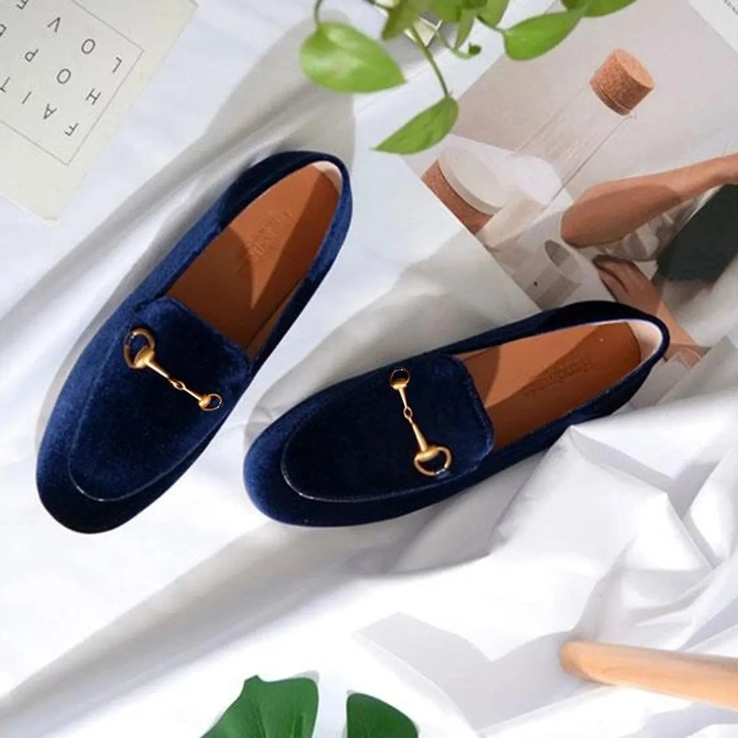 Women Classic Metal Buckle Velvet Loafers Flat Shoes