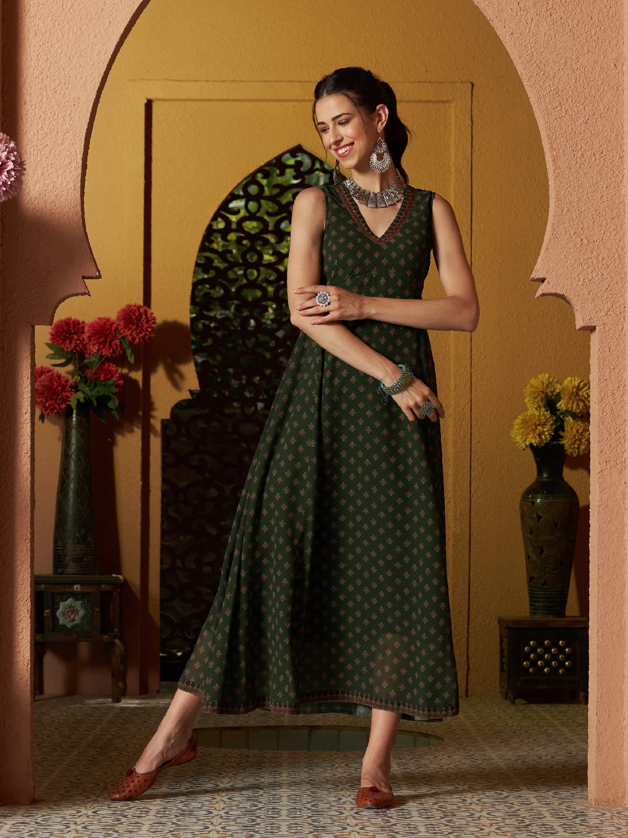 Women Green Floral Slant Empire Seam Maxi Dress