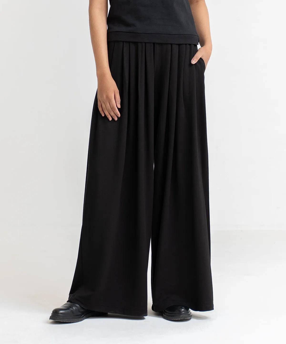 Women's Modal Pleated Flared Pants