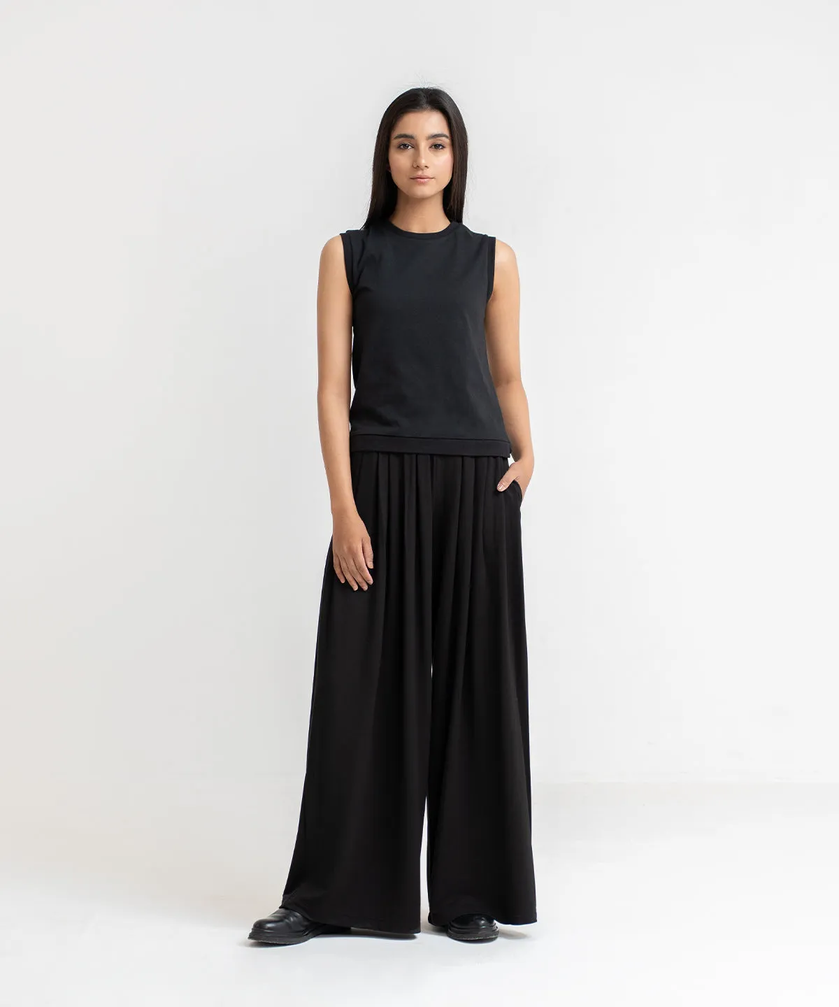 Women's Modal Pleated Flared Pants